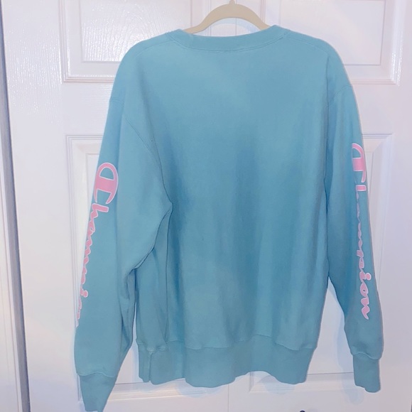 Vintage Retro Light Blue and Light Pink Lettering Champion Sweater💕🦋 - Picture 3 of 4